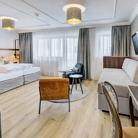 Brigitte Hotel 4*