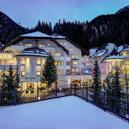 Hotel Brigitte 4*
